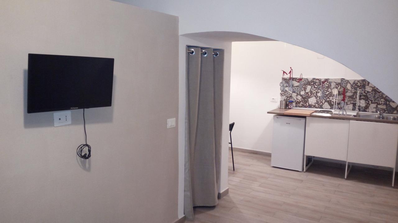 La Guglia Apartment Наполи Екстериор снимка