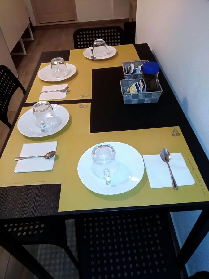 La Guglia Apartment Наполи Екстериор снимка