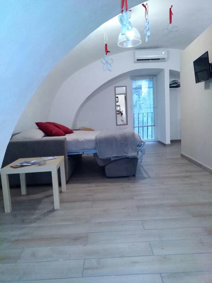 La Guglia Apartment Наполи Екстериор снимка